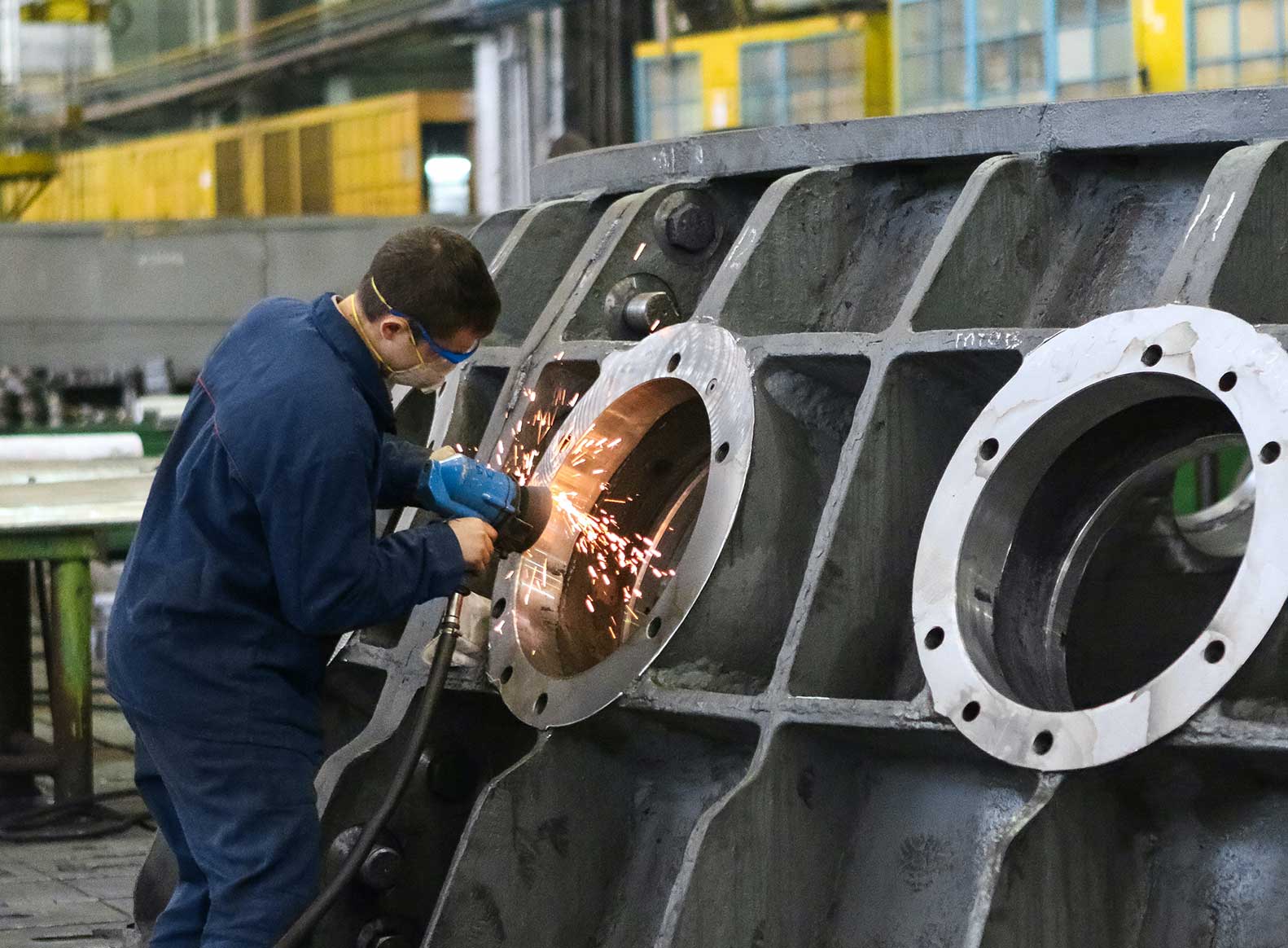 martin-sommer-wirtschaft Wirtschaft Mittelstand Schweißen Mann